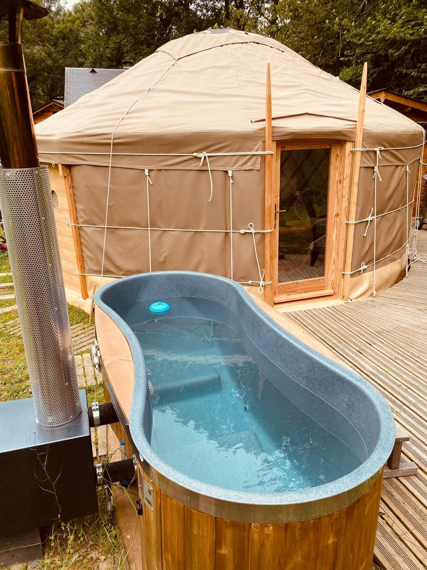 Yourte Et Son Bain Nordique Frechet-Aure Exterior foto
